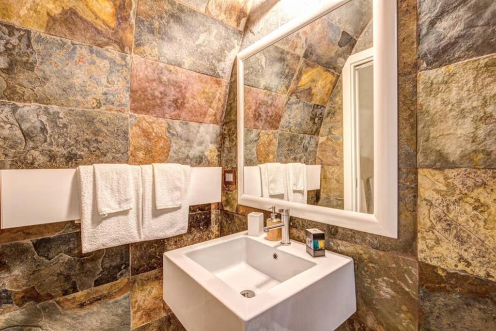 Loft Di Design Esclusivo Apartment Rocca di Mezzo Bagian luar foto
