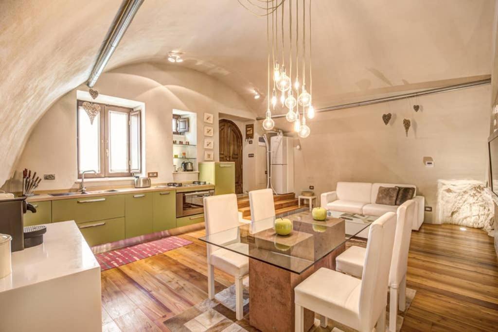 Loft Di Design Esclusivo Apartment Rocca di Mezzo Bagian luar foto